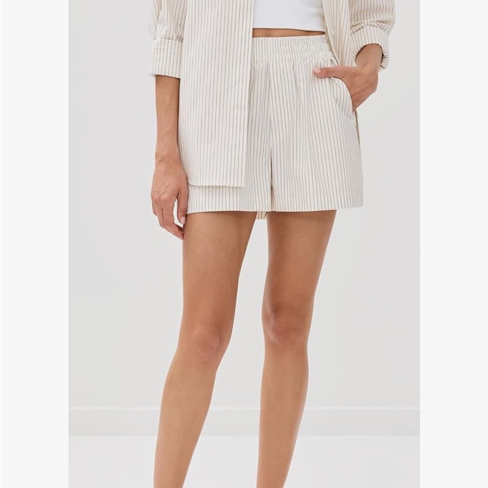 Good American Stripe Poplin Weekend Shorts – Size M